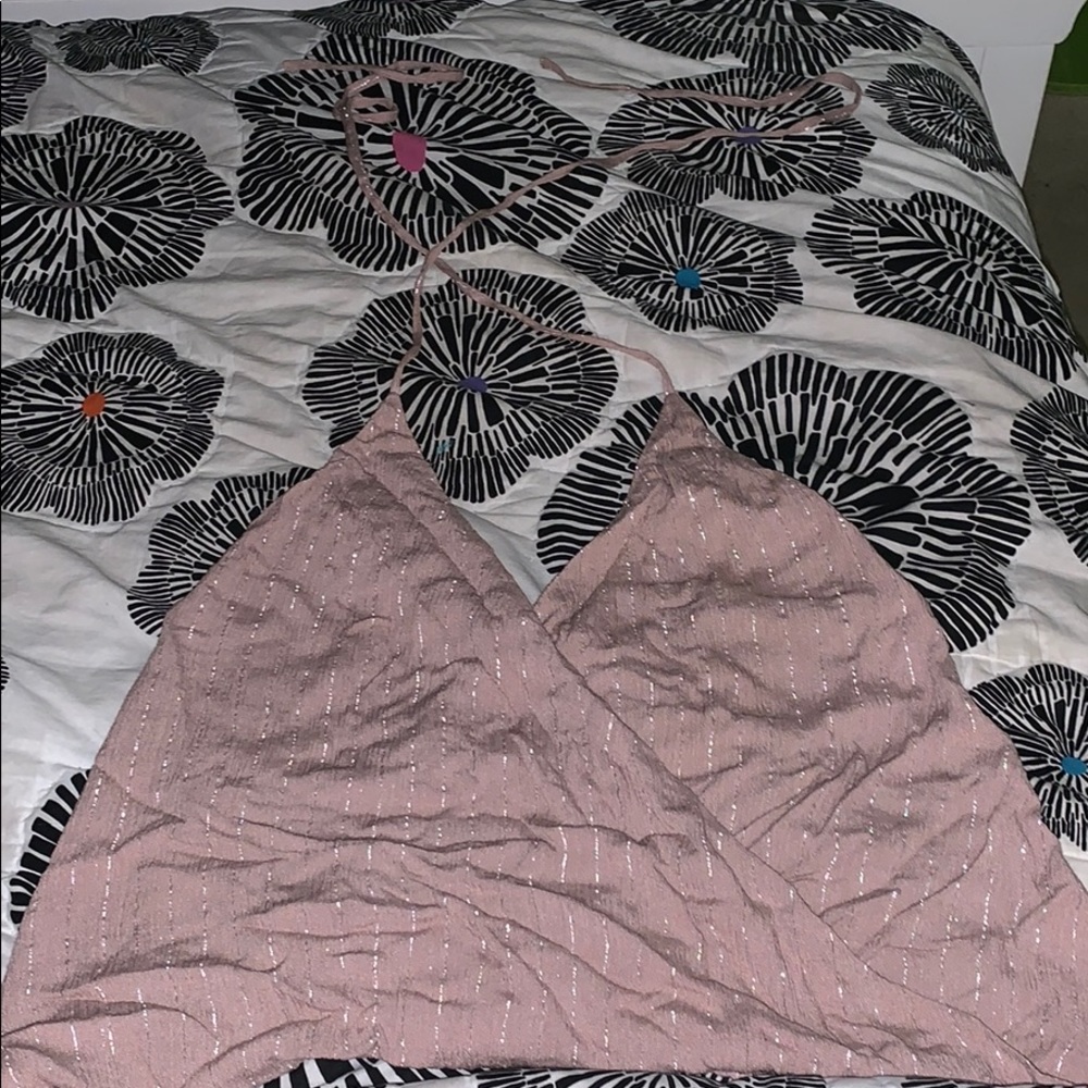 American threads halter top